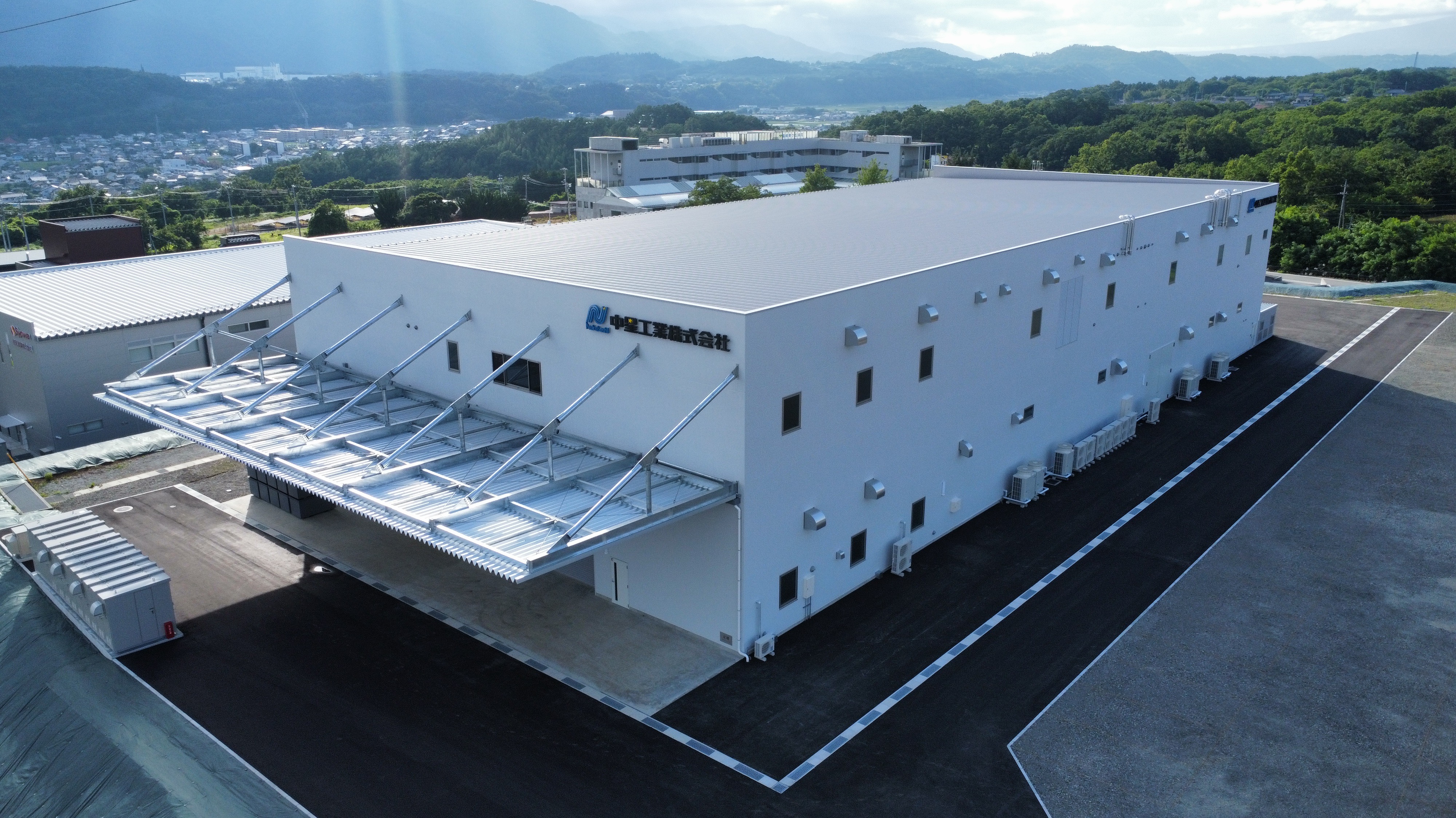 韮崎工場完成のお知らせ | 中星工業株式会社は金属加工を専門とする